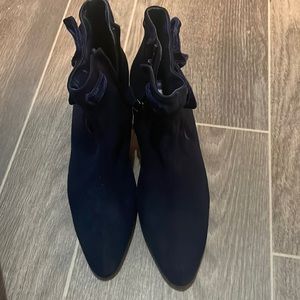 Manolo Blahnik suede navy boots